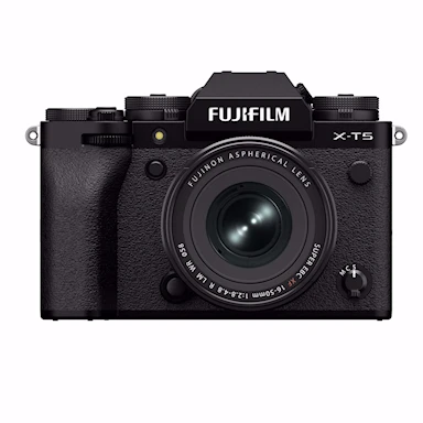 Fujifilm X-T5 + 16-50mm f/2.8-4.8 R LM WR Svart