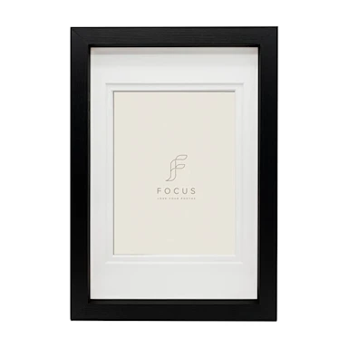Focus Dahlia Svart 18x24/PP 13x18
