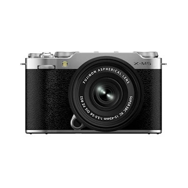 Fujifilm X-M5 + XC 15-45mm f/3,5-5,6 Silver