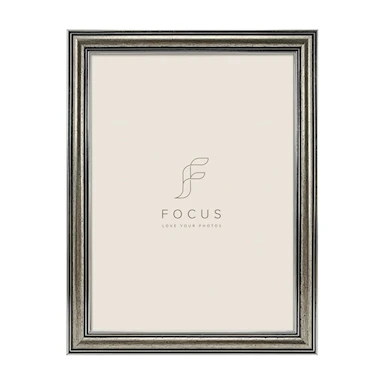 Focus Holly Silver 20x30