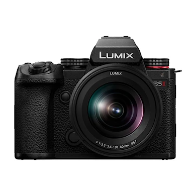 Panasonic Lumix DC-S5 II + 20-60mm f/3.5-5.6